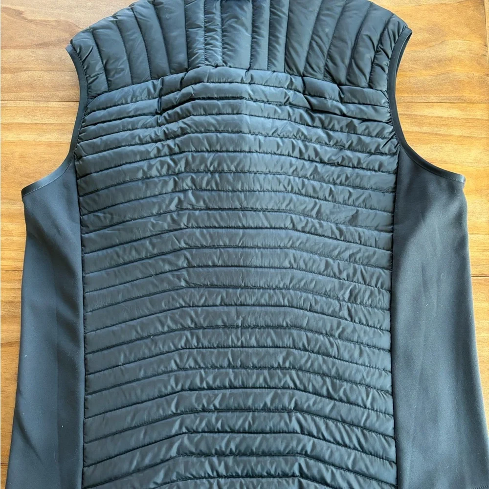 Eddie Bauer Charcoal Quilted Down Vest - Picture 6 of 8